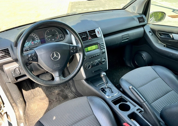 Mercedes-Benz Klasa A cena 12900 przebieg: 186300, rok produkcji 2008 z Sędziszów małe 137